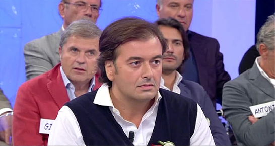 Uomini e Donne news: Ciro del trono over picchiato da un ‘cavaliere’? preview