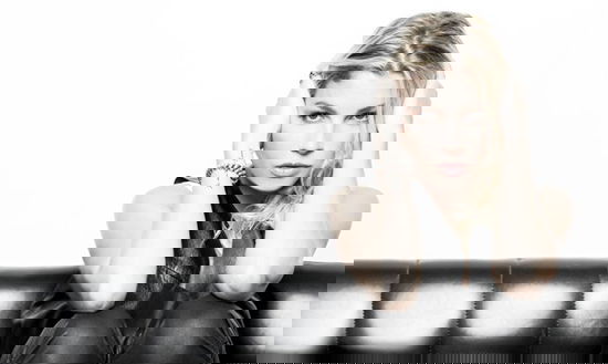 Canzone: il quinto appuntamento del 2 novembre 2014 con Emma Marrone dalle 23.05 su RaiUno preview