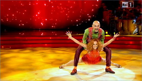 Ballando con le stelle 10, verso la semifinale: Joe Maska, Giorgia Surina e Dayane Mello eliminati preview