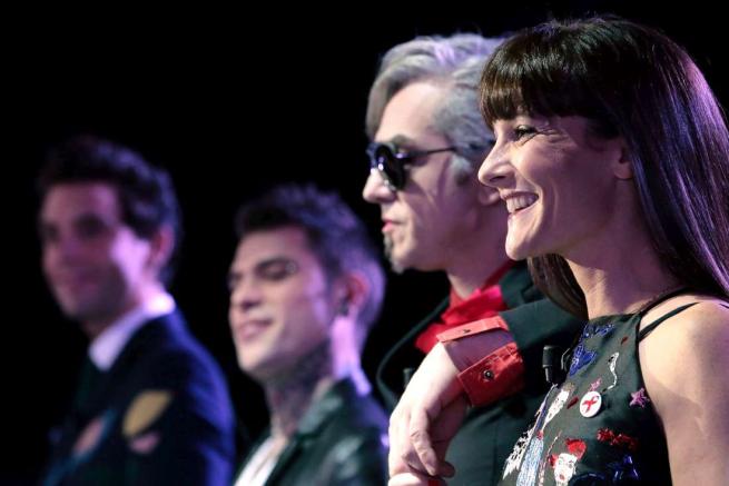 X Factor 8: il sesto live, l’eliminazione dei Komminuet e ancora Morgan vs Fedez preview