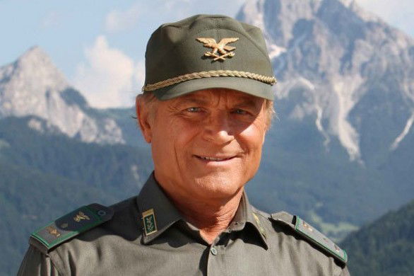 Ascolti Tv, 16 marzo 2015: Un passo dal cielo 3 chiude a 7,4 mln; L’Isola dei Famosi 2015 a 5,1 mln preview