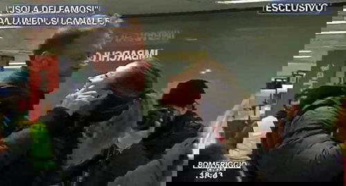 Isola dei Famosi 2015, i naufraghi sono partiti: ecco il video in esclusiva per Pomeriggio Cinque preview