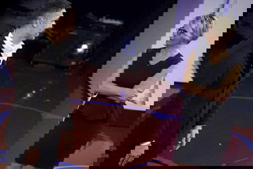 Anticipazioni C’è posta per te, stasera 24 gennaio: Sean Penn e Raoul Bova ospiti preview