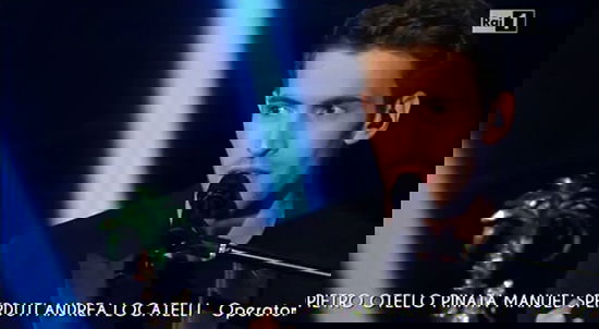 Sanremo 2015: Giovanni Caccamo vince la categoria Nuove Proposte con “Ritornerò da te” – FOTO e VIDEO article-post
