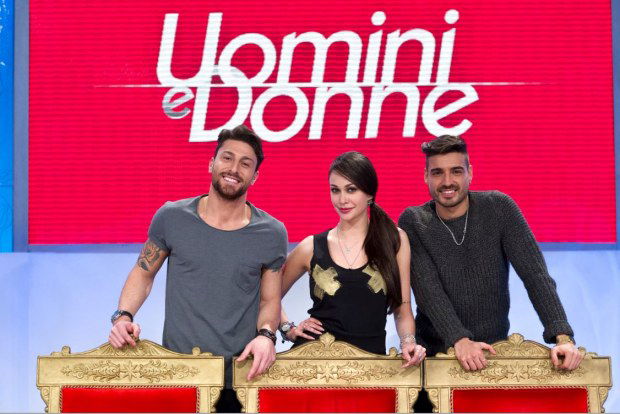 Anticipazioni Uomini e Donne: il trono classico ritorna, niente Amici 2015 preview