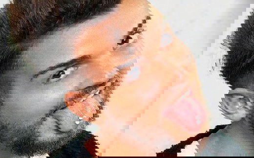 Valerio Scanu vs Rocco Siffredi: ‘Chi si crede di essere?’, in attesa del tour estivo gratuito in giro per l’Italia preview