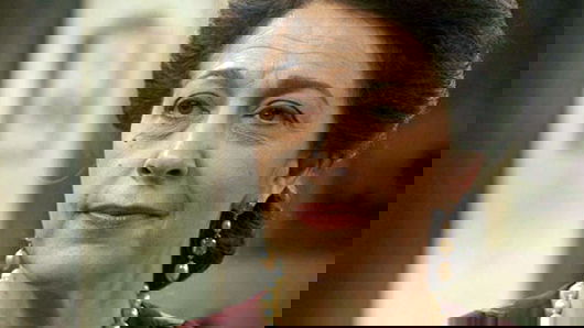 Anticipazioni Il Segreto, puntata serale 3 maggio 2015: Francisca scopre che Carmen è la vera Aurora, replica streaming preview