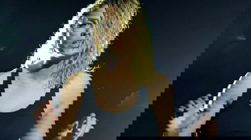 Emma Marrone: ‘Occhi profondi’, il videoclip ufficiale del nuovo singolo della cantautrice salentina preview