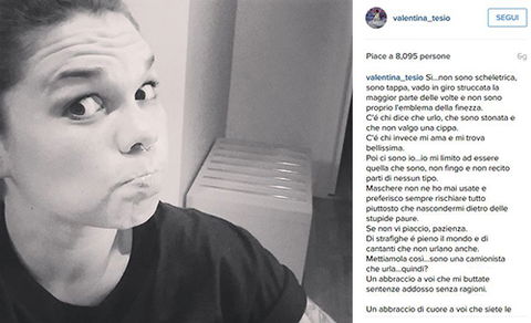 Amici 2015, Valentina Tesio risponde alle critiche e Emma Marrone la difende: “Sorridi che sei bella e te lo meriti” preview