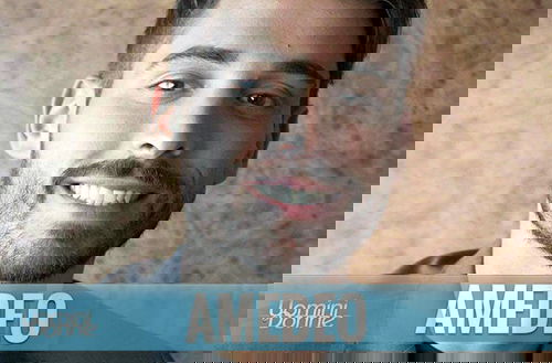 Anticipazioni Uomini e Donne: Amedeo Barbato è gay? Il web dice di sì, coming out in vista? preview