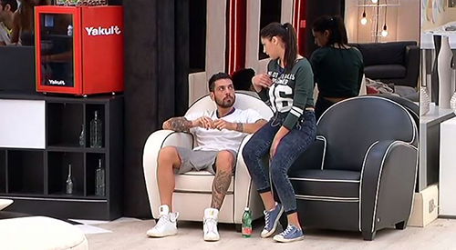 News Grande Fratello 2015: Giovanni esce dalla Casa? Alessandro rompe con Federica per rispettare Lidia preview