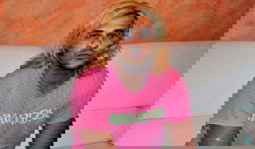 Grande Fratello 2015: Mauro Marin ‘scimmiotta’ Rebecca, ecco lo squallido caso di omofobia – VIDEO preview