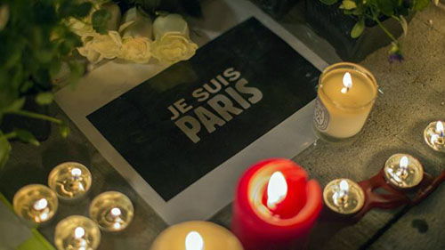 Ascolti Tv, 14 novembre 2015: Porta a Porta Speciale Parigi a 3,4 mln; Mamma ho perso l’aereo a 2,6 mln article-post