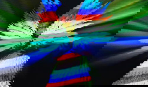 Emma Marrone: ecco il video da X Factor 9, le info pre-order e gli appuntamenti INstore preview