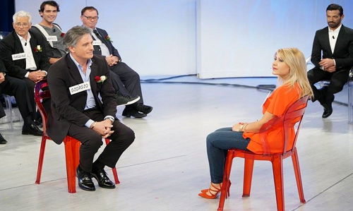 Anticipazioni Uomini e Donne, trono over: tutti contro Gemma, Grace e Giorgio in ‘luna di miele’ preview