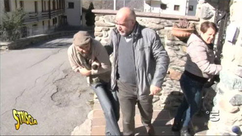 Striscia la Notizia: Max Laudadio aggredito, ecco cosa è successo preview