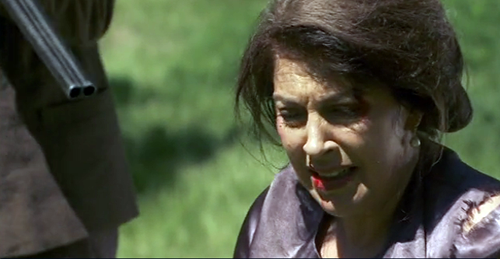 Il Segreto, anticipazioni dal 21 al 23 dicembre 2015: Donna Francisca a rischio attentato ma non reagisce article-post