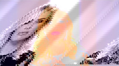 Ilary Blasi dice addio a Le Iene stasera, in diretta televisiva: conduzione de L’isola dei Famosi in vista? preview