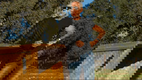 Tv Talk, anticipazioni 5 dicembre: comicità con Teo Teocoli e reality con Caterina Balivo e Vladimir Luxuria preview