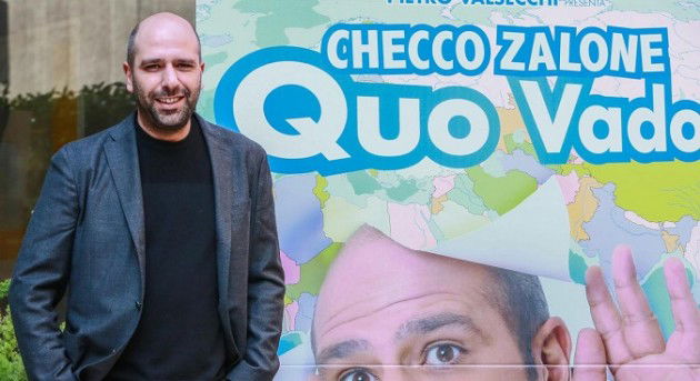 Tv Talk, anticipazioni 9 gennaio: la tv di Roberto Saviano, focus su Don Matteo 10 e Checco Zalone preview