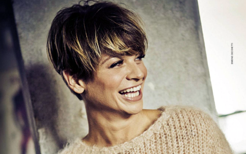 Alessandra Amoroso racconta la paura del ‘silenzio’ dopo l’intervento: ‘Voglio un figlio, sono innamorata e felice’ preview