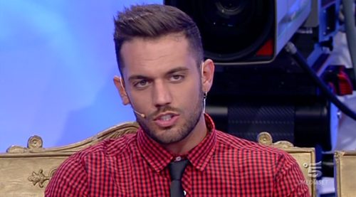 Uomini e Donne: è guerra tra Gianmarco Valenza e il produttore, tra ironia, accuse e repliche preview