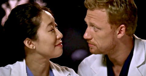 Grey’s Anatomy: Cristina e Owen di nuovo insieme… ma solo sui social – FOTO preview