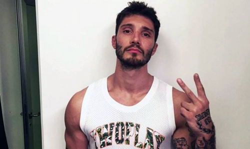 Stefano De Martino: Maria De Filippi lo promuove in prima serata con un programma tutto suo, le news preview