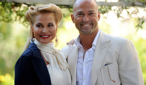 Grande Fratello Vip 2016, news: Stefano Bettarini contro Simona Ventura “o sei con lei o contro… non ha vie di mezzo” preview