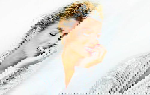 Emma Marrone: “Vorrei un figlio anche da sola”, tra adozioni omosessuali e sessualità fluida, le dichiarazioni preview