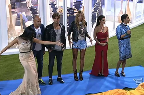 Grande Fratello Vip vince contro Pechino Express: Pamela Prati litiga con Ilary Blasi preview