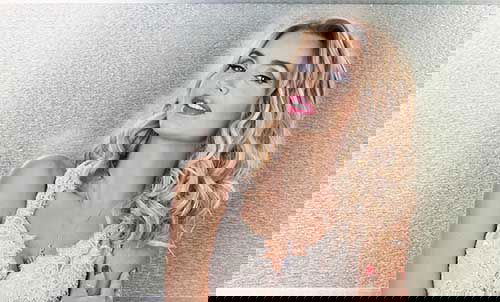 Grande Fratello Vip, anticipazioni: confermata Valeria Marini nel cast, primi commenti su Stefano Bettarini preview