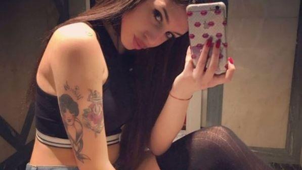 Grande Fratello Vip, news: Asia Nuccetelli si racconta “Sono stata vittima di bullismo” article-post