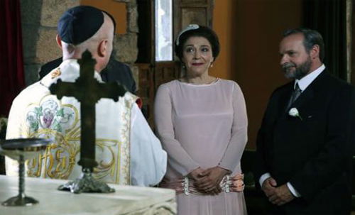 Il Segreto, anticipazioni puntata serale 9 ottobre 2016: le nozze di Francisca e Raimundo interrotte da Emilia, info streaming preview