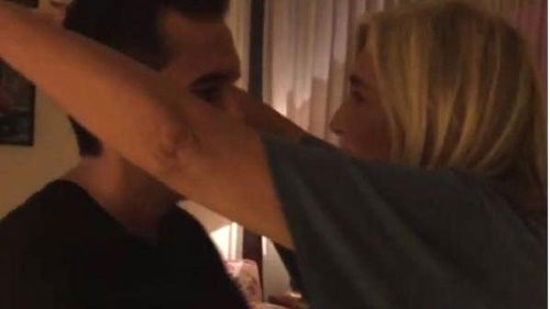 Mara Venier ritrova Bosco dopo il Grande Fratello Vip: abbracci e sorrisi – VIDEO article-post