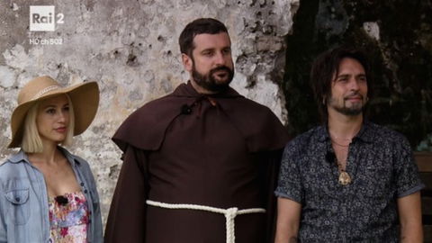 Pechino Express 2016: eliminati i #Coniugi, Tina e Simone Vs Silvia e Cubeddu verso la semifinale preview