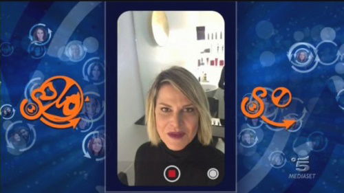 Selfie – Le cose cambiano, Simona Ventura su Canale 5: anticipazioni cast, da Stefano De Martino a Tina Cipollari article-post