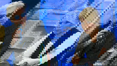 Amici 16, serale 2017: Morgan risponde a Maria De Filippi, accuse di mobbing e ipotetici retroscena – VIDEO preview