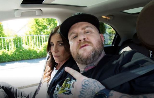Carpool Karaoke, anticipazioni 20 giugno, penultima puntata: Paola Turci ospite di Jake La Furia article-post