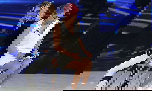 Elodie parla di Emma dopo tanto silenzio: “Mi ha aiutato a credere in me, mi sono sentita ingrata!” preview