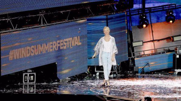 Wind Summer Festival 2017, anticipazioni prima puntata 4 luglio: ospiti e giovani in gara, meccanismo di voto preview