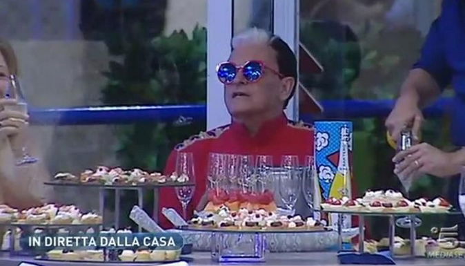 Grande Fratello Vip 2017, riassunto prima puntata: primi nominati, famosi divisi tra Casa e Stazione preview