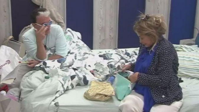 Grande Fratello Vip 2017, News: Simona Izzo e Cristiano Malgioglio ritrovano l’allenza, il piano article-post