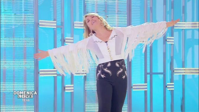 Barbara d’Urso e l’invito a sorpresa di Carolyn Smith a Ballando con le Stelle preview