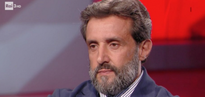 Flavio Insinna torna in TV con CartaBianca: ecco il suo nuovo ruolo e le parole del direttore di Rai3 preview