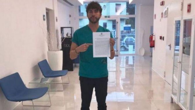 Giacomo Urtis, dopo Alba Parietti e lo stalker: “Sono disperato, ho denunciato l’accaduto!” preview