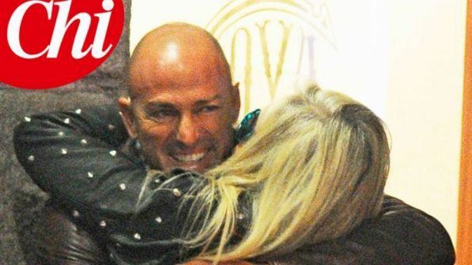 Stefano Bettarini, gossip news: intesa con Mara Venier, come la prenderà Simona Ventura? article-post