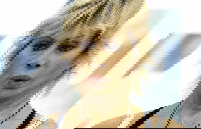 Grande Fratello Vip 2017, Carmen Russo eliminata: lo “scherzo” del GF e il compito di Bossari preview