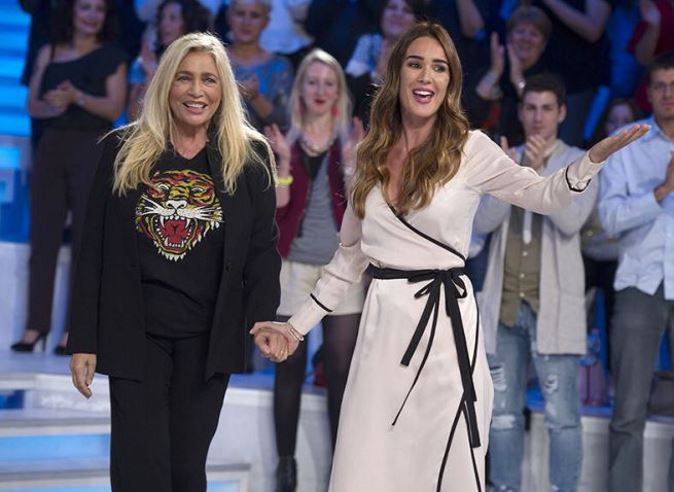 Verissimo, anticipazioni 21 ottobre: Mara Venier e le violenze subite, ospiti Ambra, Riki e Gianluca Impastato dal GF Vip article-post