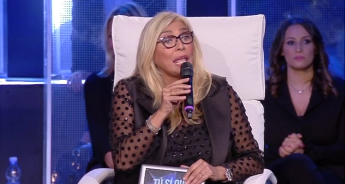 Tu si que vales 2017: lite tra Mara Venier e Teo Mammucari, lei lascia lo studio – VIDEO article-post